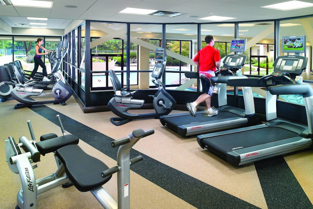 Fitness facility, Atlanta Airport Marriott