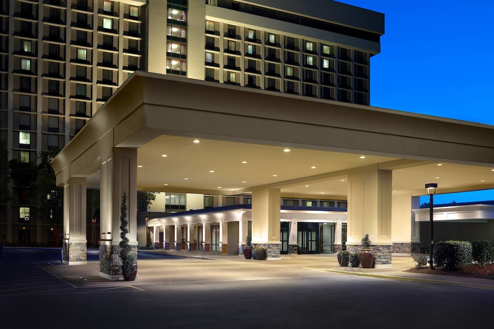 Exterior, Atlanta Airport Marriott