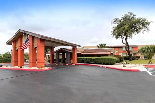 Great Place to stay Quality Inn & Suites I-35 - near ATT Center near San Antonio 