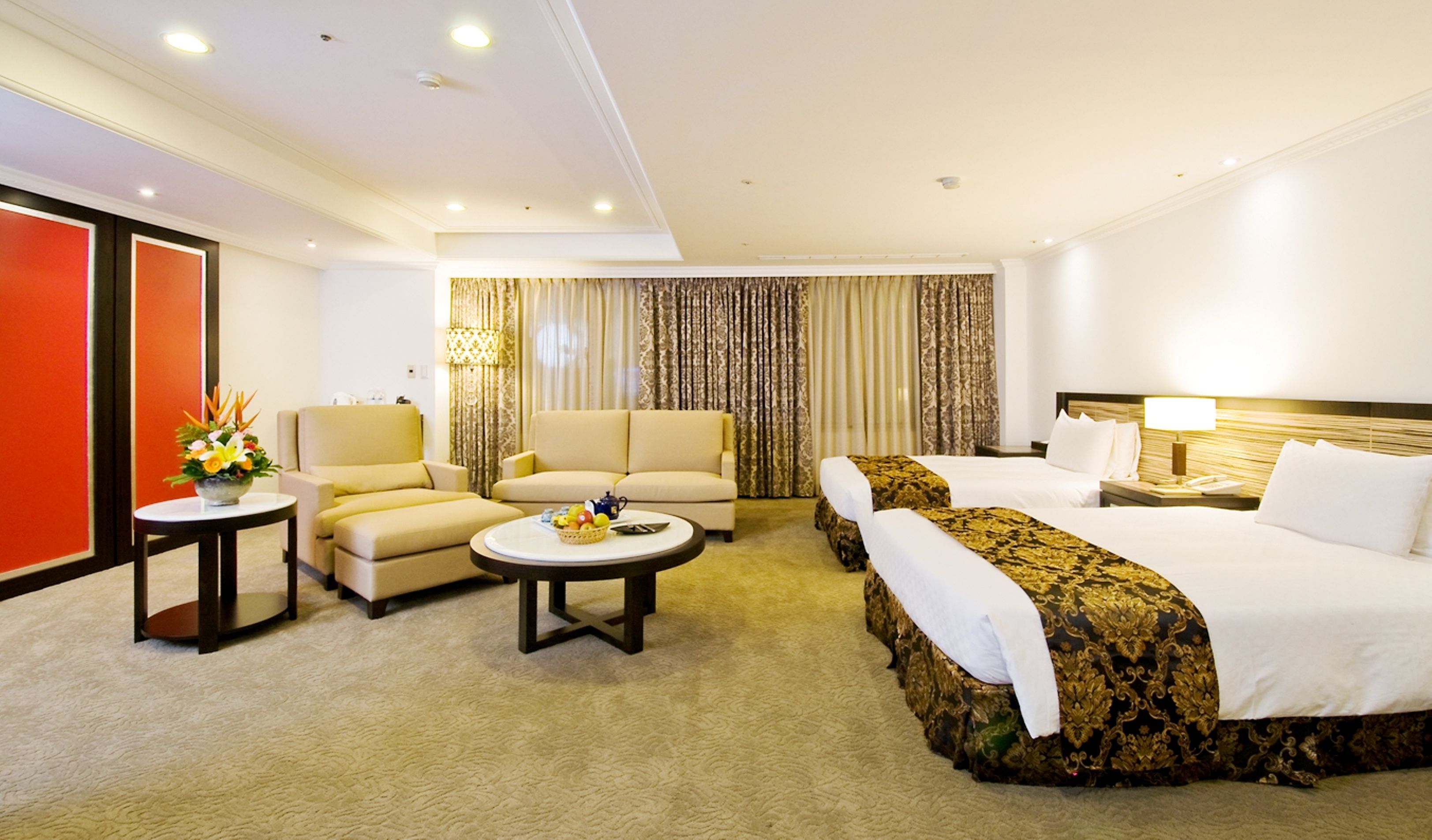 ゴールデン チャイナ ホテル 康華大飯店 台北 口コミ 宿泊料金 予約 エクスペディア