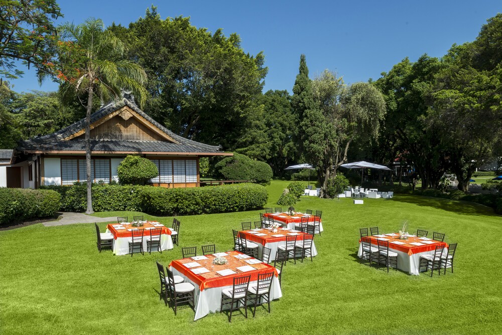 Outdoor banquet area, Camino Real Sumiya Cuernavaca