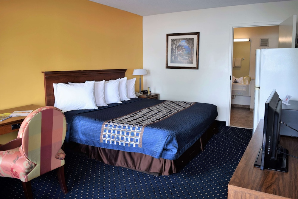 Bluegrass Extended Stay Hotel