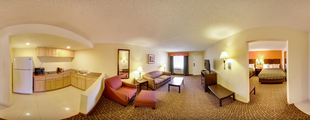 Room, Quality Inn & Suites North Richland Hills