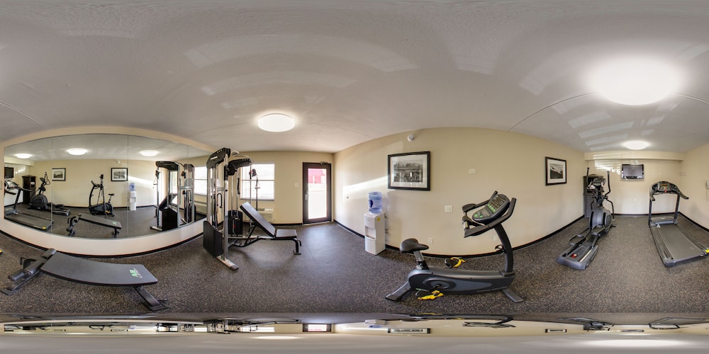 Fitness facility, Quality Inn & Suites North Richland Hills