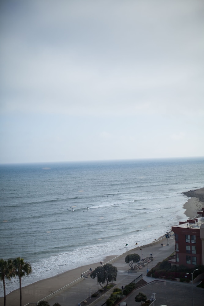 View from room, Crowne Plaza Ventura Beach, an IHG Hotel