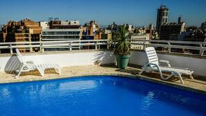 Piscina externa sazonal