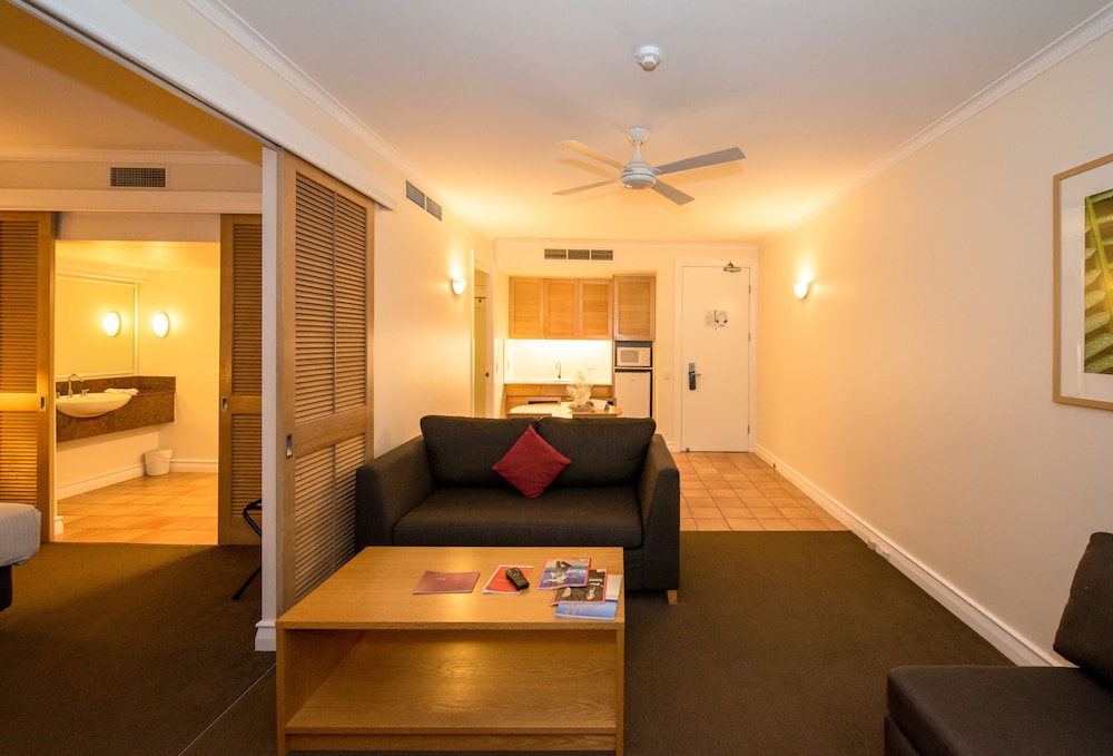 Novotel Sunshine Coast Resort Hotel