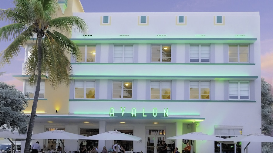 Avalon Hotel