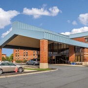 Top 10 Hotels With Connecting Rooms In Cleveland Oh 43