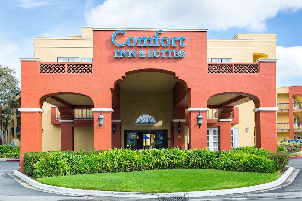 Comfort Inn And Suites San Francisco Airport North In San