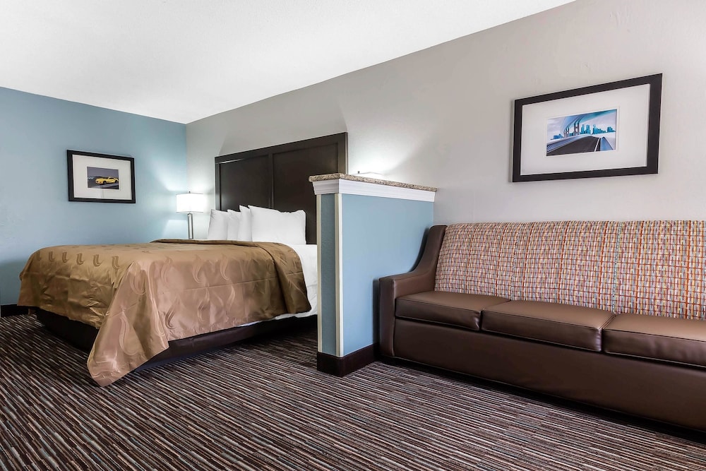 Quality Inn & Suites Mooresville - Lake Norman