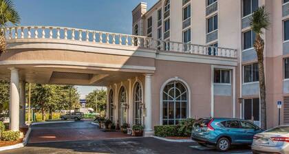 Comfort Inn & Suites Lakeland North I-4