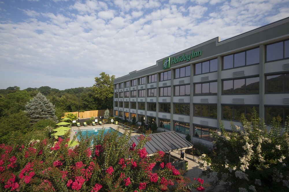 Holiday Inn Asheville East, an IHG Hotel