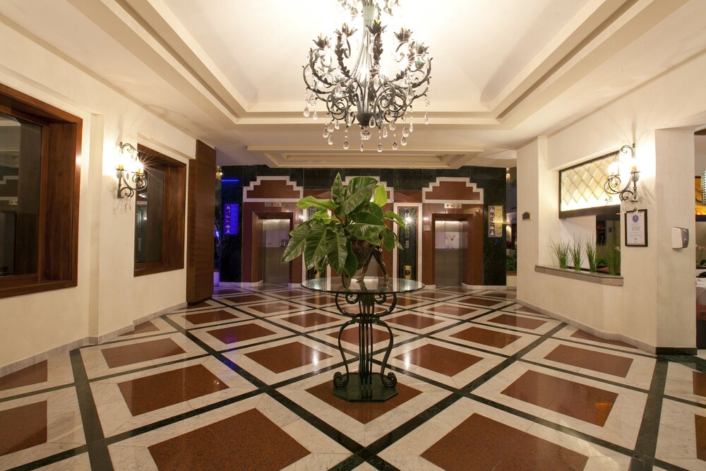 Lobby, HS HOTSSON Hotel Leon