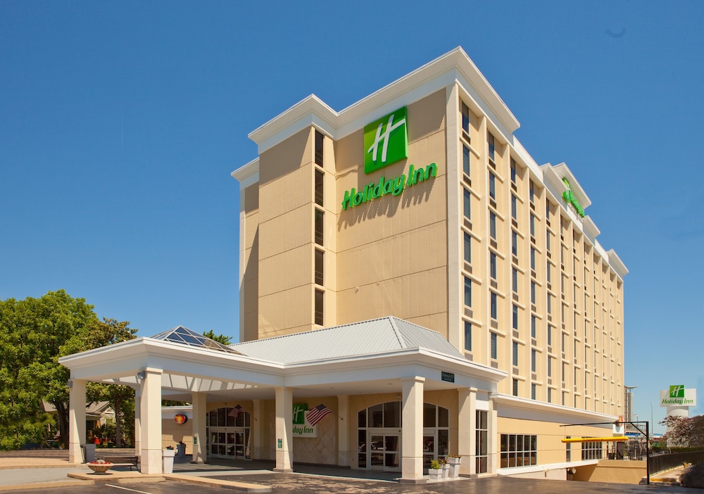 Exterior, Holiday Inn Presidential Little Rock Downtown, an IHG Hotel