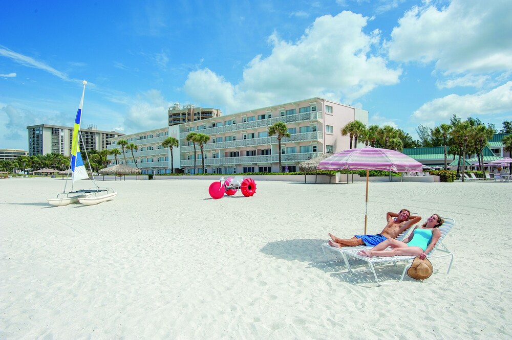 Sandcastle Resort at Lido Beach