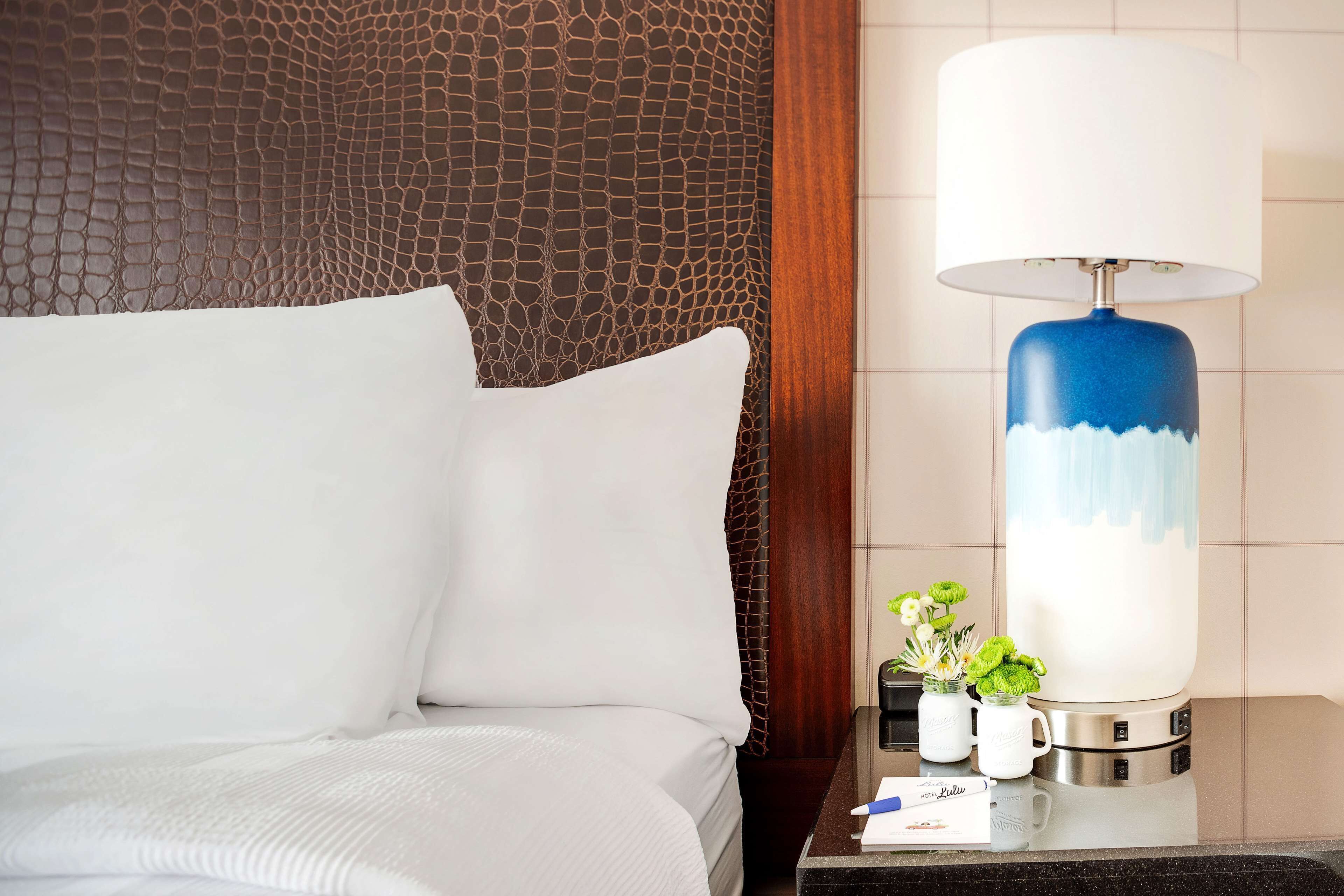 hotel lulu anaheim parking fee