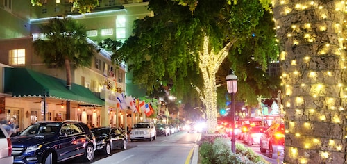 Downtown Fort Lauderdale Hotels Find Hotel Riverside Hotel