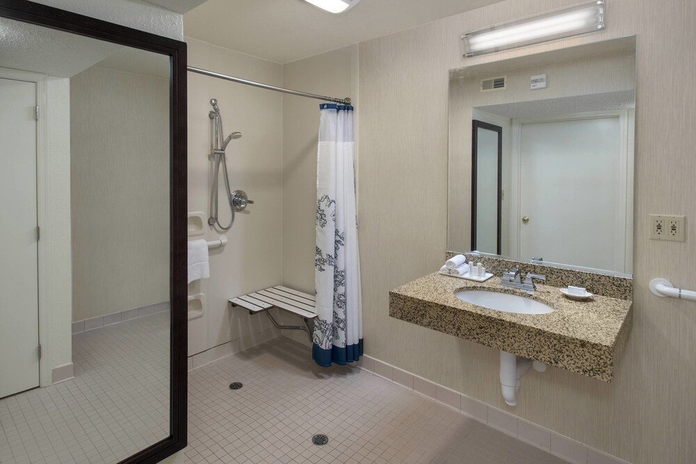 Bathroom, Residence Inn by Marriott Philadelphia Valley Forge