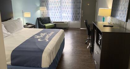 Days Inn by Wyndham Goldsboro