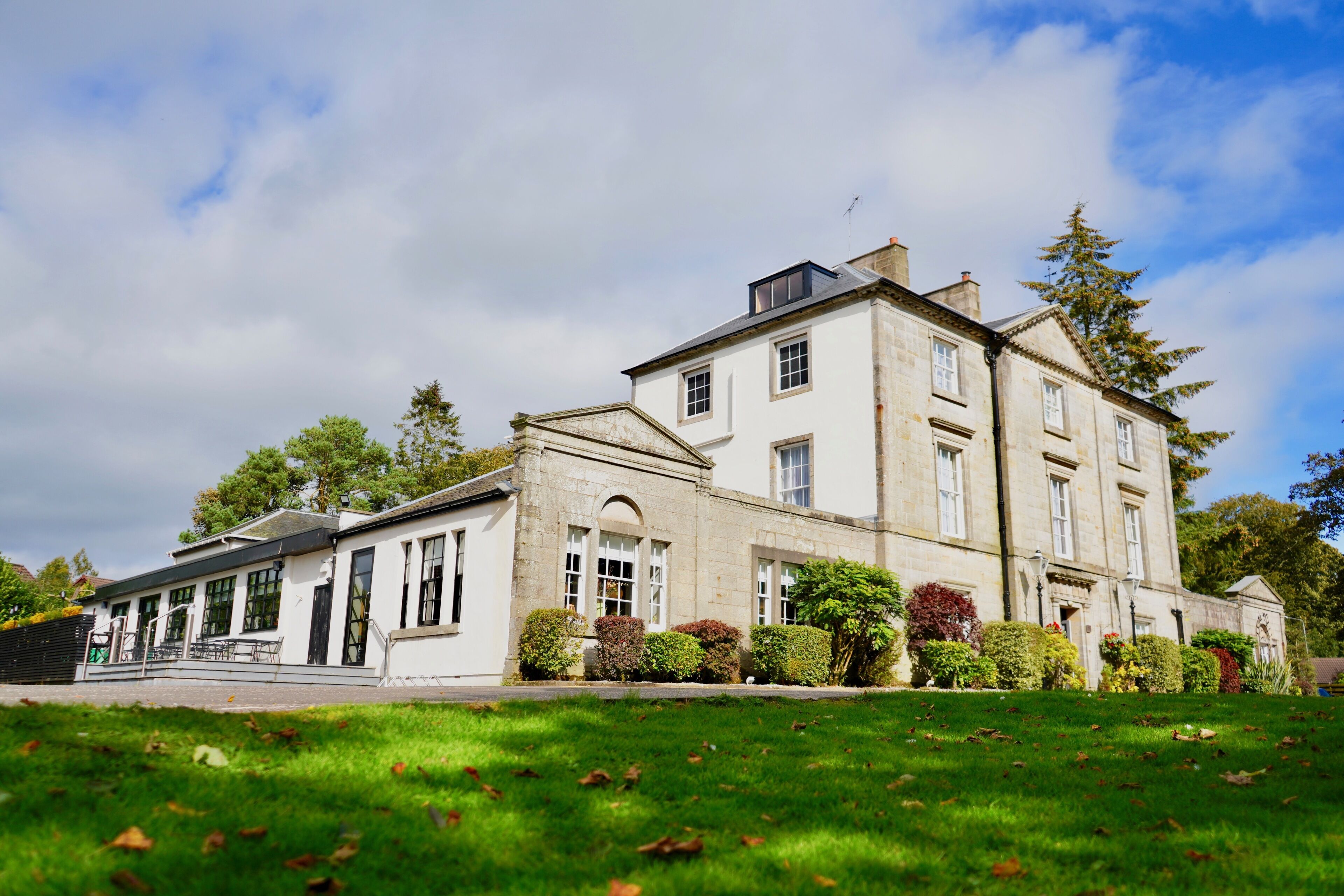 Strathaven Hotel in Strathaven, United Kingdom