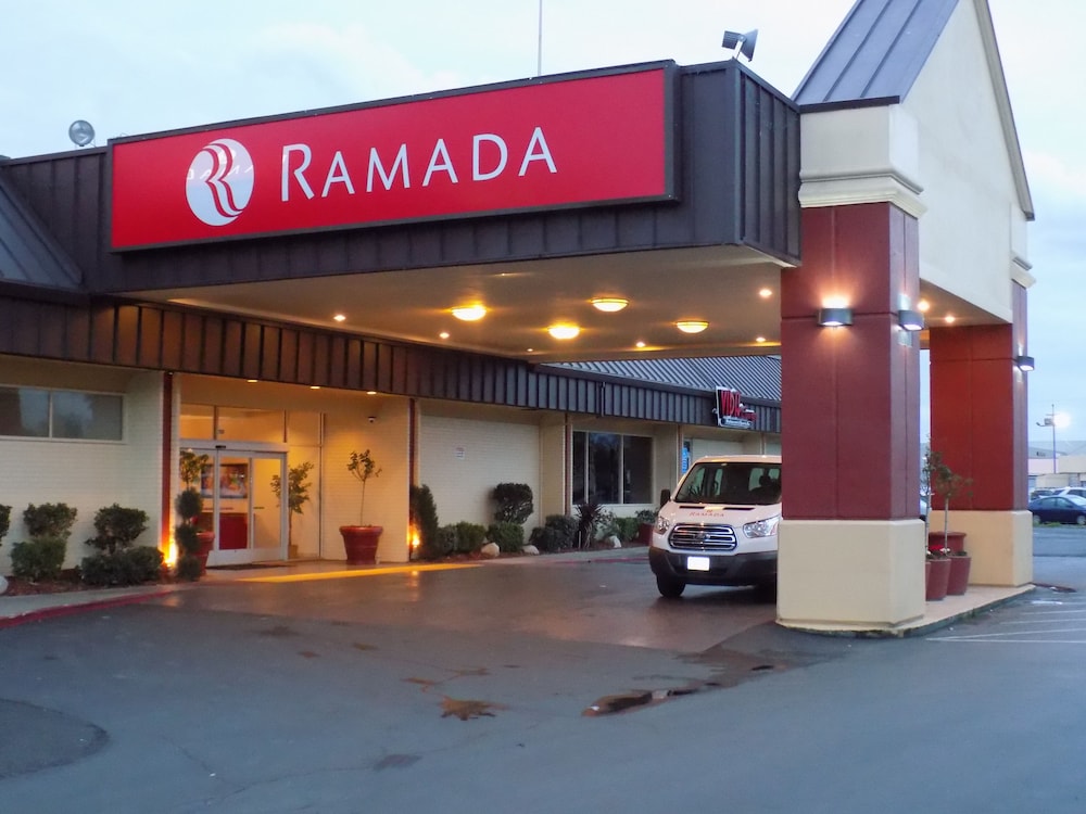 Ramada by Wyndham Sacramento