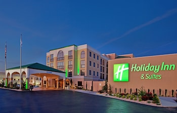 Holiday Inn Hotel & Suites Springfield - I-44