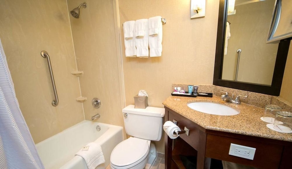 Pittsburgh Plaza Hotel in Pittsburgh Best Rates & Deals on Orbitz