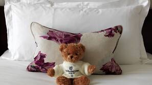 Children's themed room