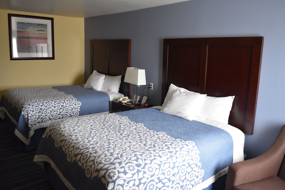 Days Inn by Wyndham Grand Island