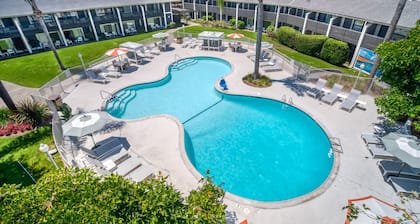 Carlsbad By The Sea Hotel