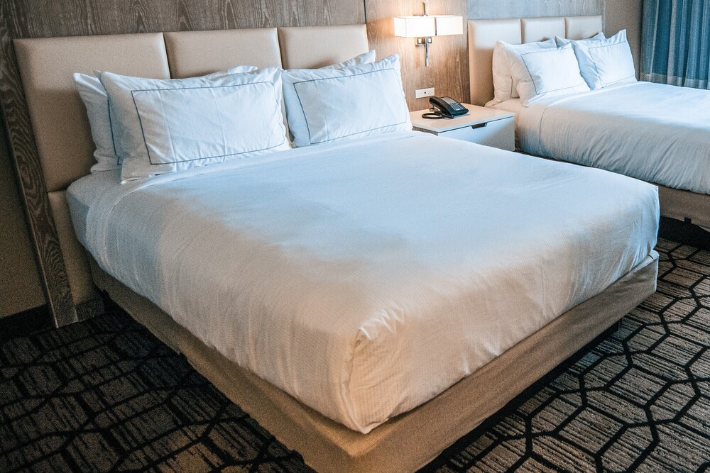 DoubleTree by Hilton Lubbock - University Area