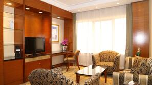 Free minibar items, in-room safe, desk, blackout curtains