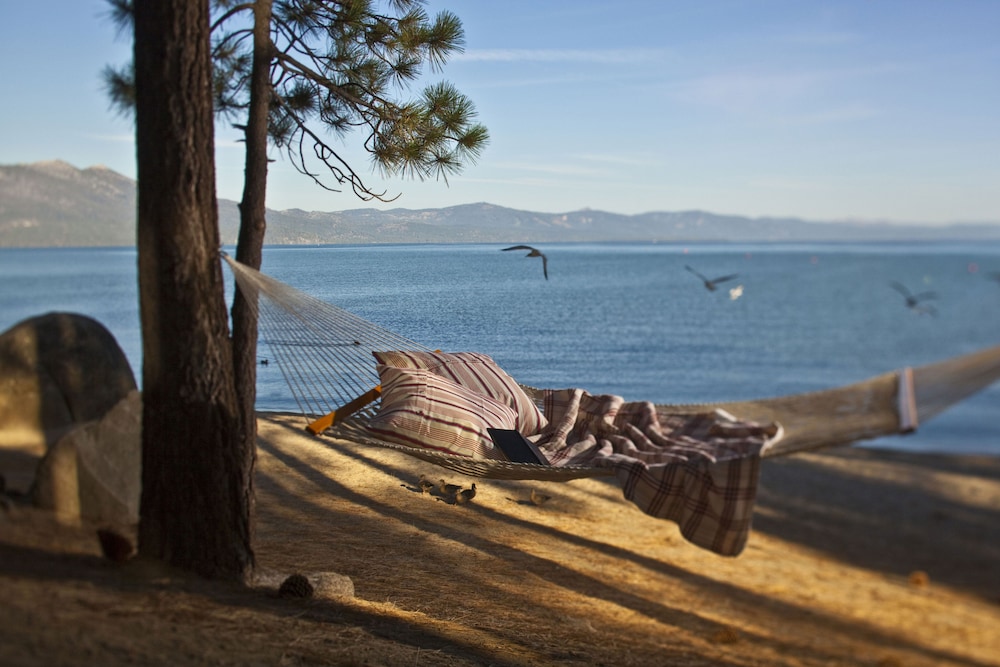 Beach Retreat & Lodge at Tahoe