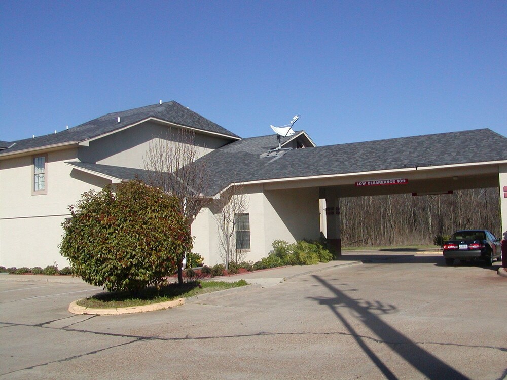 Front of property, Super 8 by Wyndham Bossier City/Shreveport Area