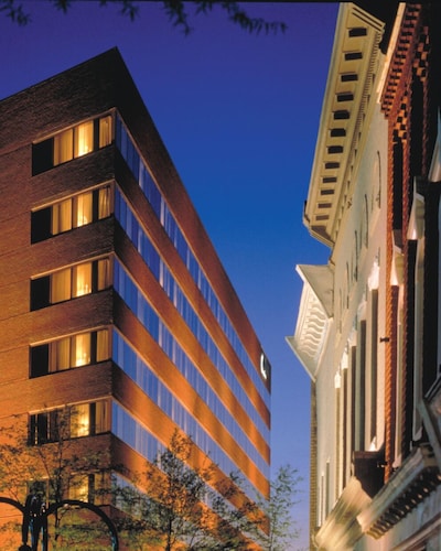 Great Place to stay Omni Charlottesville Hotel near Charlottesville