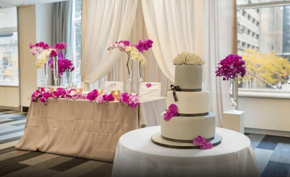 Indoor wedding, The Chicago Hotel Collection - Magnificent Mile