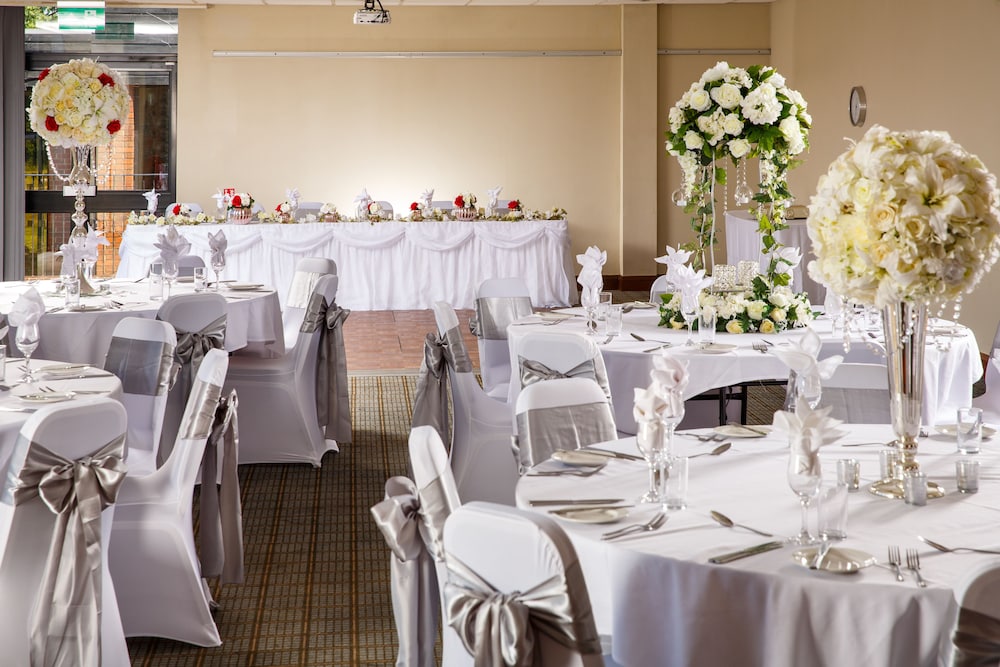 Banquet hall, Holiday Inn Brentwood M25, Jct. 28, an IHG Hotel