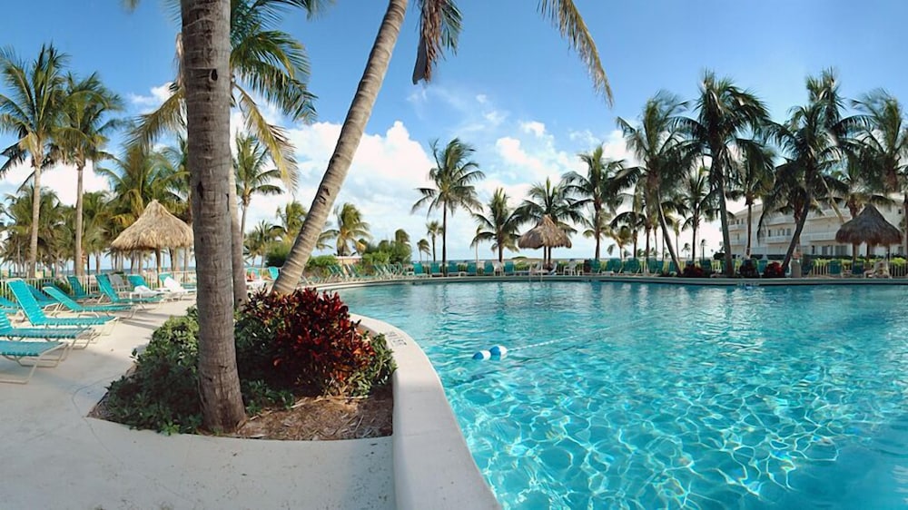 Lago Mar Beach Resort & Club