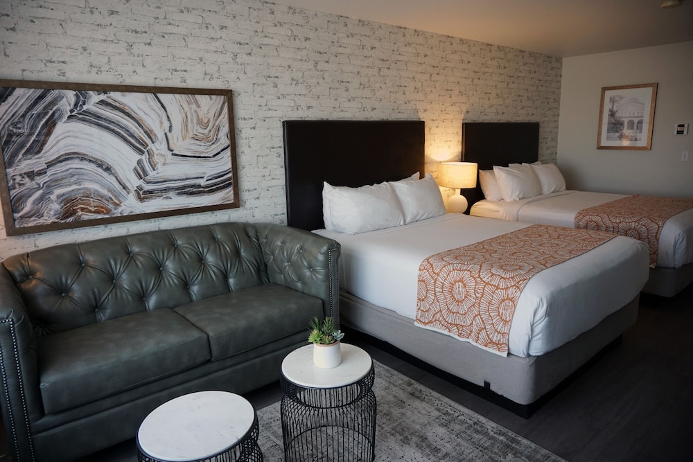 3 Star Hotels