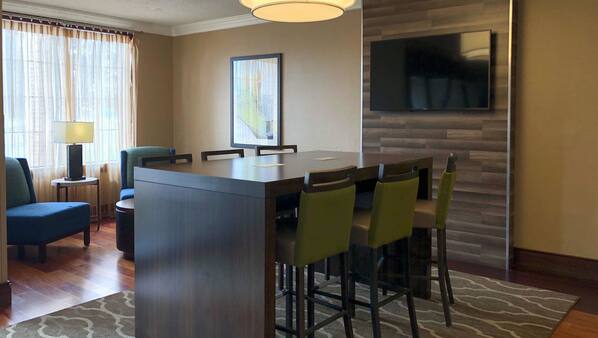 Comfort Inn & Suites Pottstown - Limerick in Reading, PA | Expedia