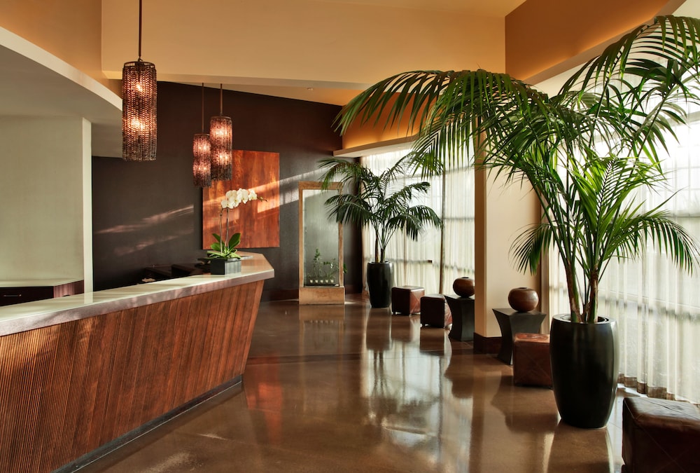 Hotel Angeleno 2019 Room Prices 149 Deals Reviews Expedia Building Design Featured Image Reception