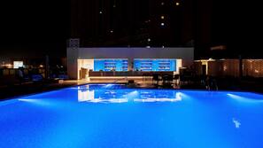 Outdoor pool, open 6:00 AM to 8:00 PM, free pool cabanas, pool umbrellas