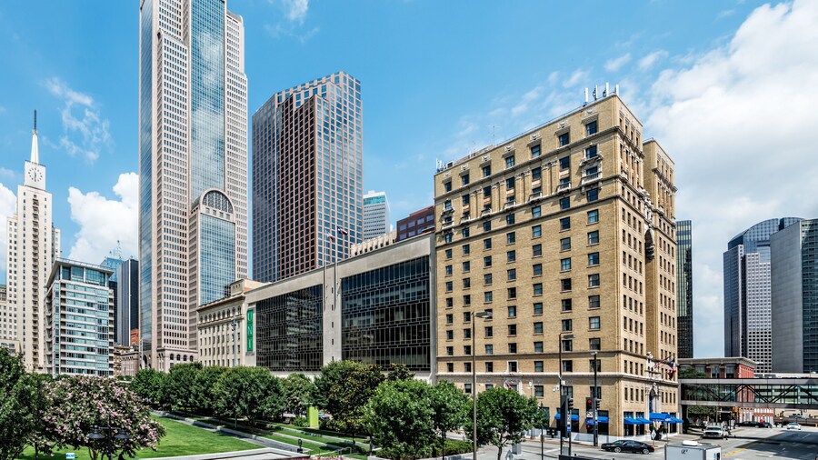 Hotel Indigo Dallas Downtown, an IHG Hotel