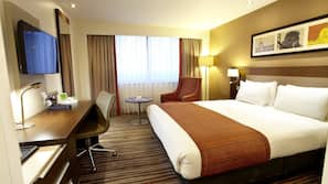 In-room safe, desk, laptop workspace, soundproofing