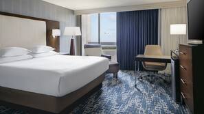 Premium bedding, pillow top beds, in-room safe, desk