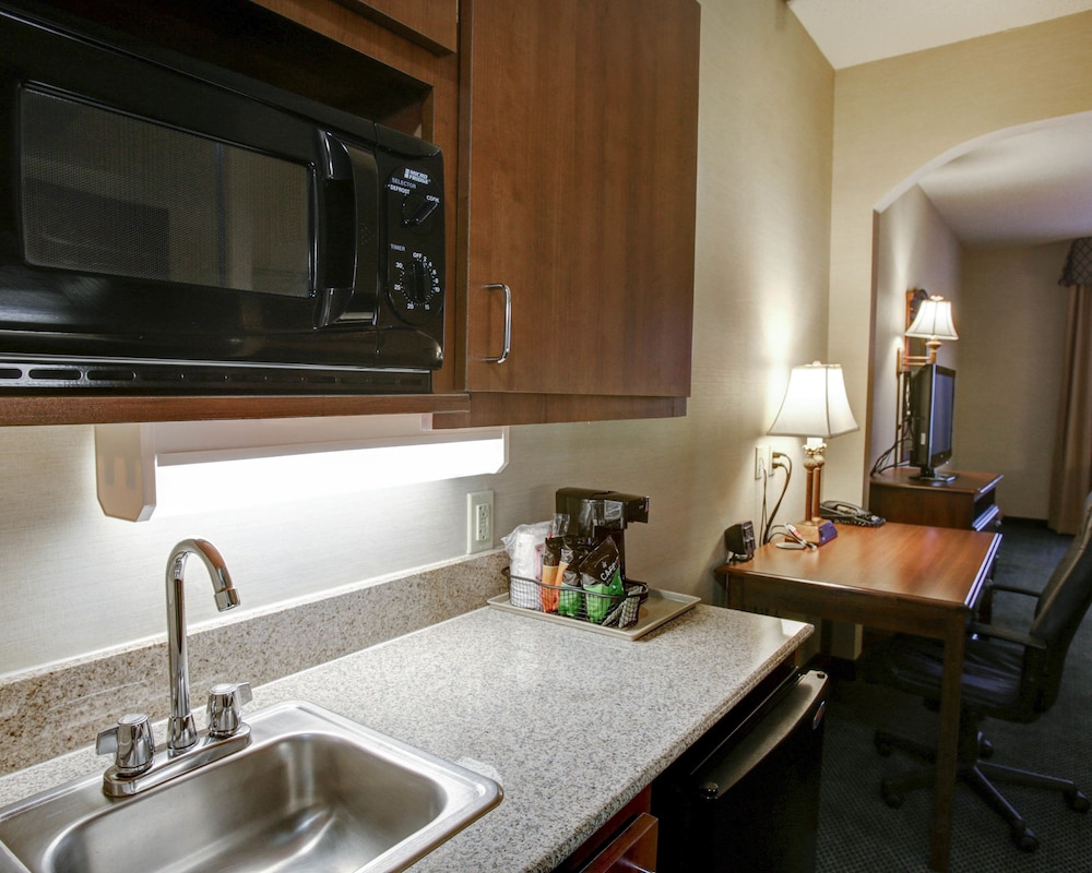 Comfort Suites Waco Near University Area