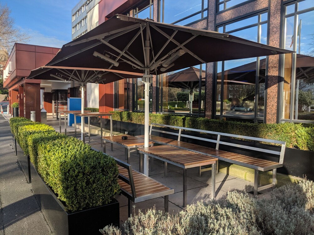 Terrace/patio, Clayton Hotel Burlington Road