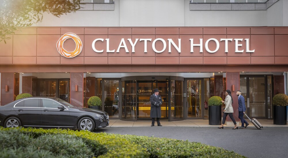 Property entrance, Clayton Hotel Burlington Road