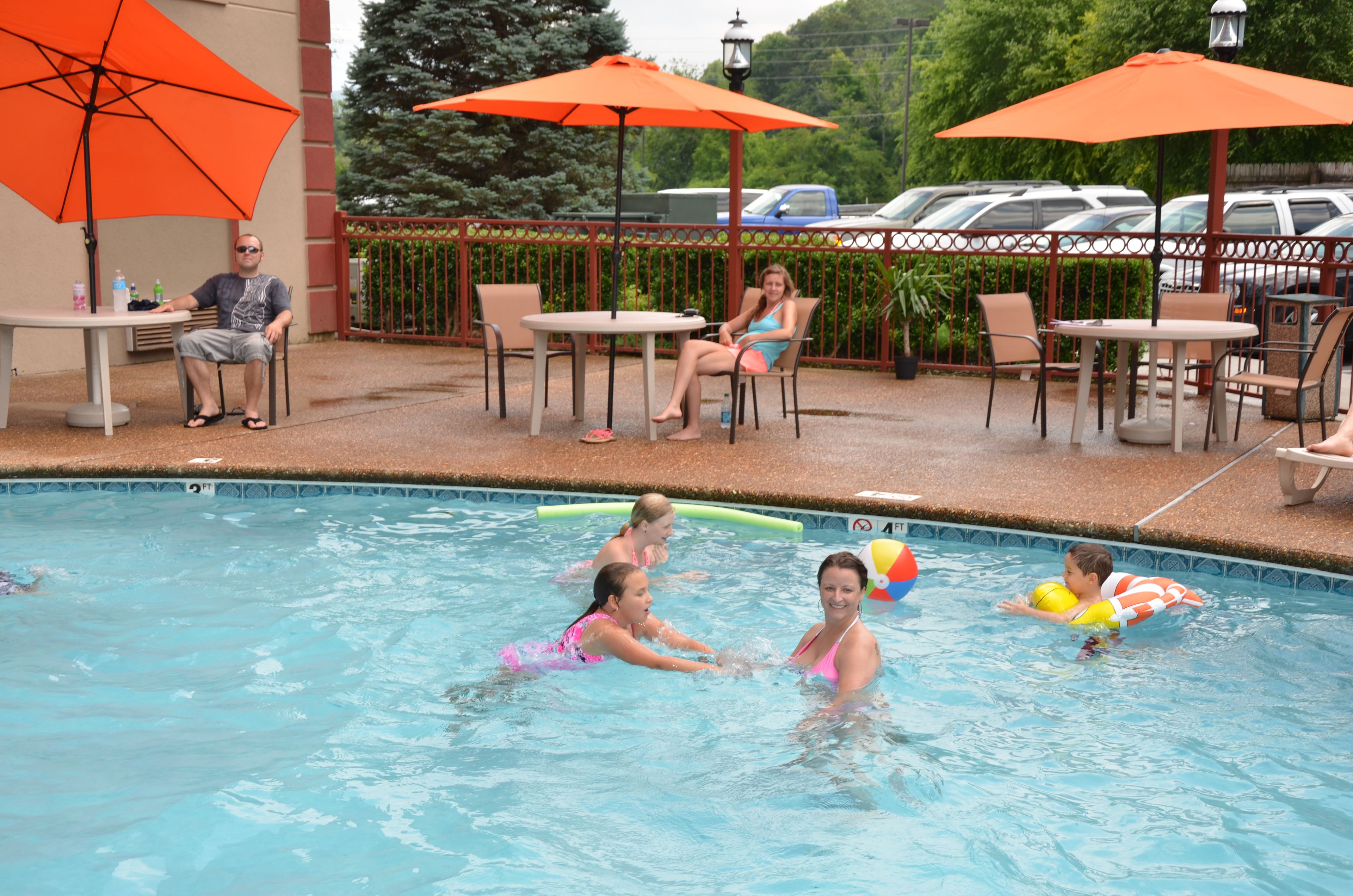 cascades waterpark pigeon